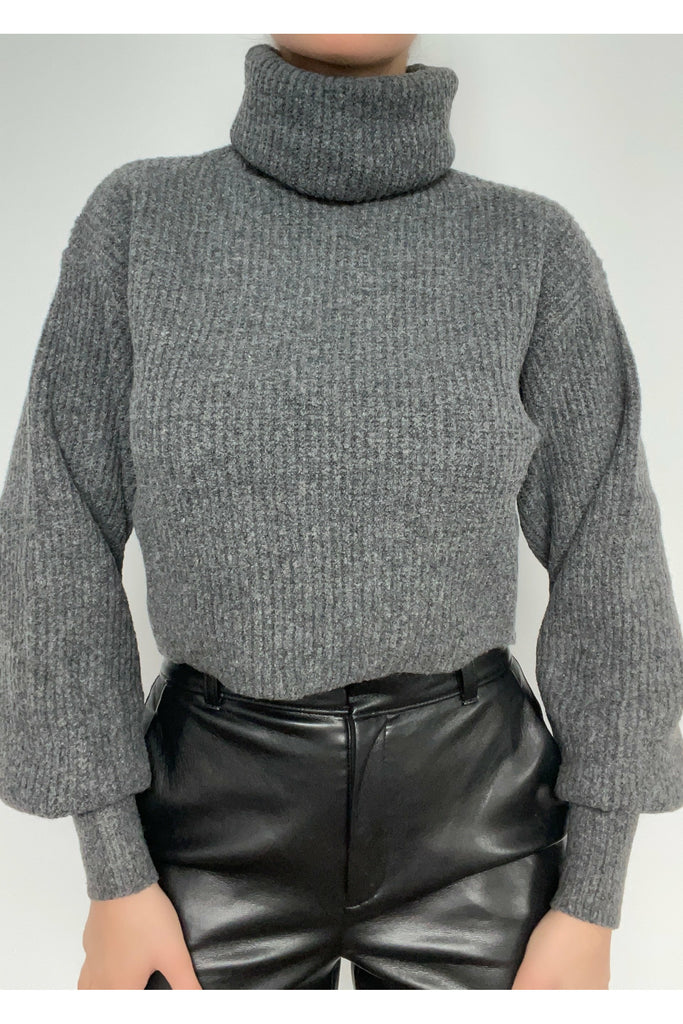 Willa Sweater (Charcoal)